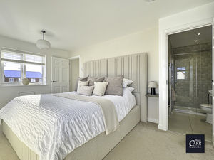 Photo 21- click for photo gallery